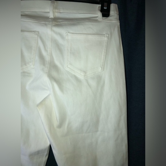 “No Boundaries” White Stretch Jeggings Leggings (Size M 8-10) - Picture 10 of 14